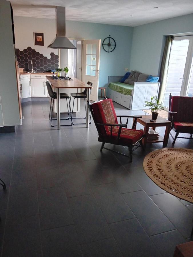 Liessel B&B Typisch Lelies المظهر الخارجي الصورة