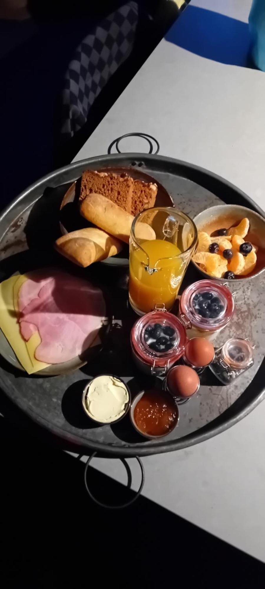 Liessel B&B Typisch Lelies المظهر الخارجي الصورة